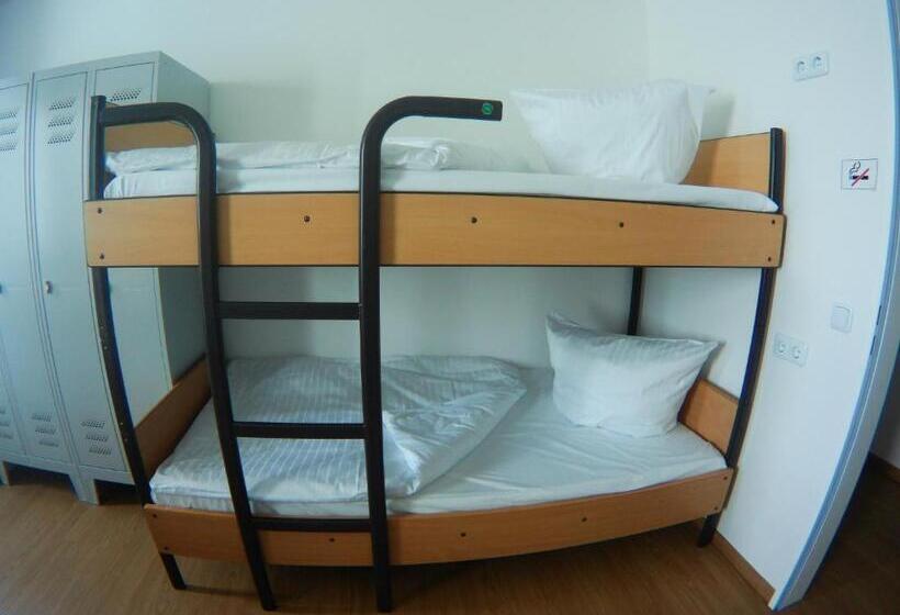 تختخواب در اتاق مشترک, Hostel & Monteurzimmer Bei Hansezimmer