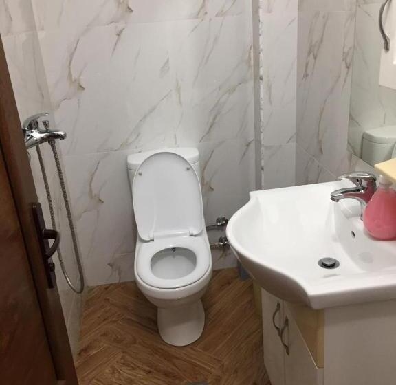 スタンダード４人部屋, Guesthouse Demushi