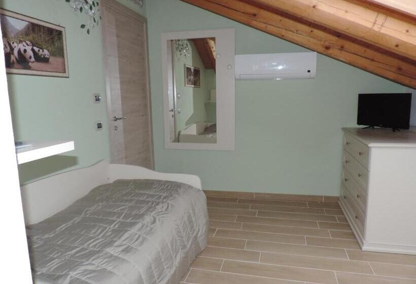 Standard room with outdoor bath, Il Bambuseto