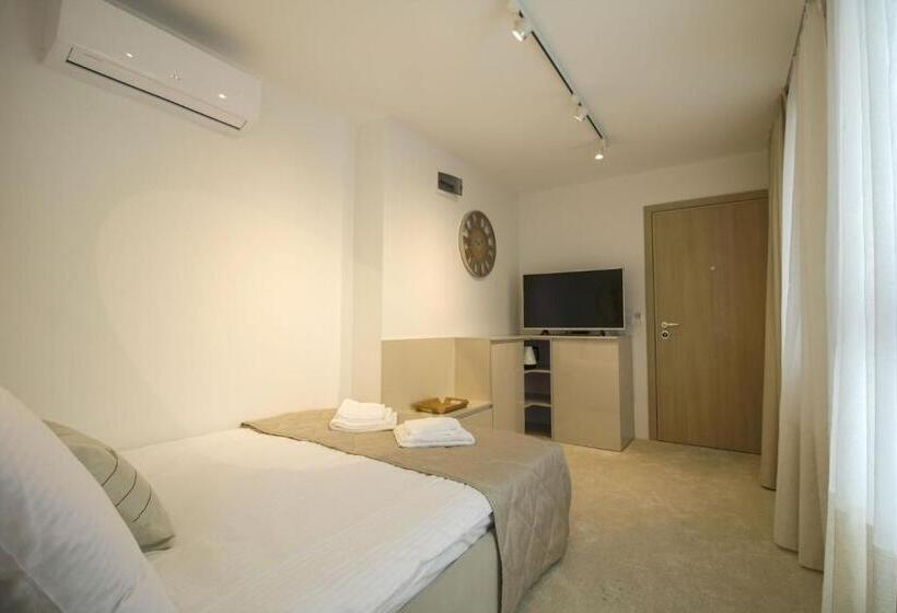 스탠다드 발코니 스튜디오, Boutique Apartments Blagoevgrad
