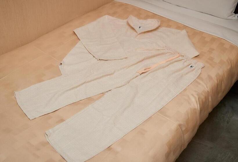 Bed in Shared Room with Shared Bathroom, Grand Cabin Hotel Naha Oroku