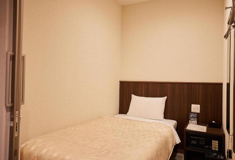 اتاق استاندارد یک تخته با سرویس بهداشتی مشترک, Grand Cabin Hotel Naha Oroku