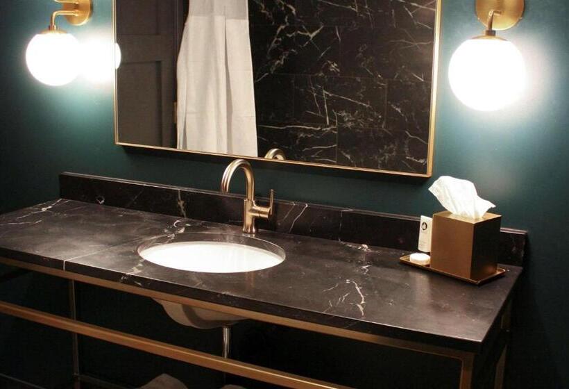 Стандартный Номер Кровать Кинг, The Inn Hotel, Ascend Hotel Collection