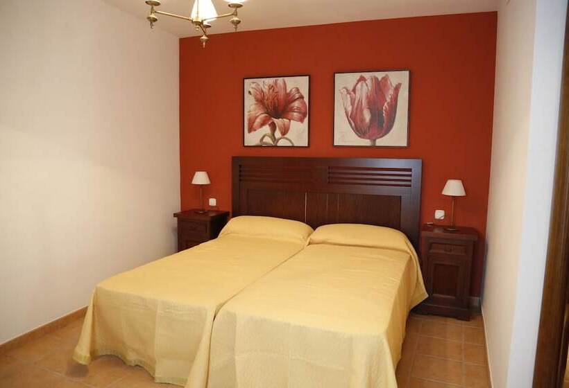 Номер Deluxe, Hostal Caballero
