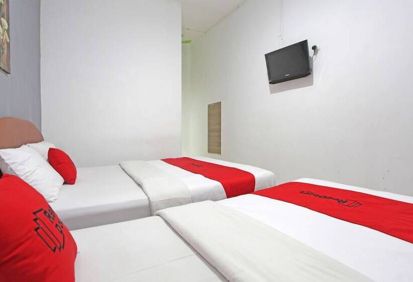 Номер Стандарт, Reddoorz @ Soekarno Hatta 2