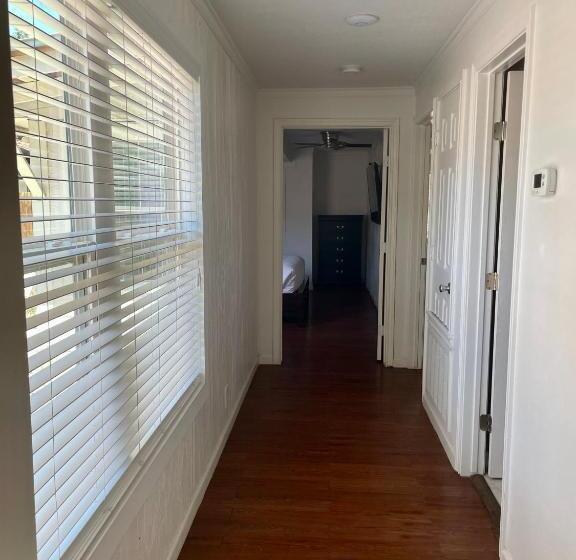 וילה בת 2 חדרי שינה, Blanco County Inn & Guesthouses