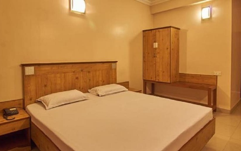 Quarto Deluxe, Legend S Inn