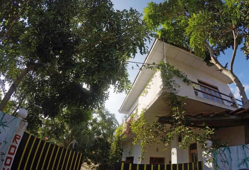 スタンダードトリプルルーム, 20 House Villa