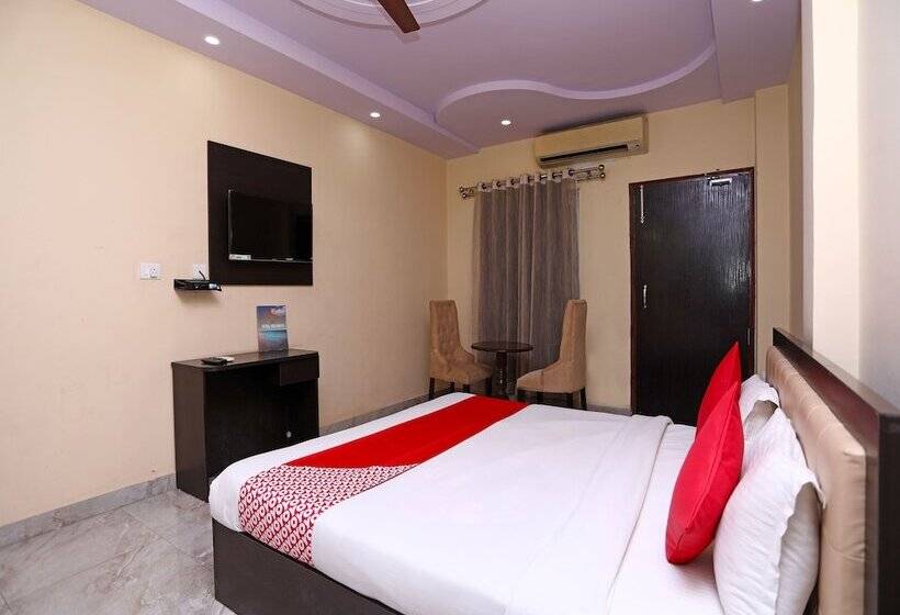 Standardrum, Oyo 17408 Scindia Resorts And Hotels