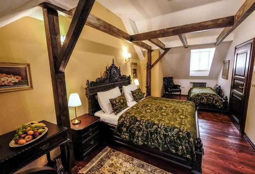 标准间内部标间, Ebersbach