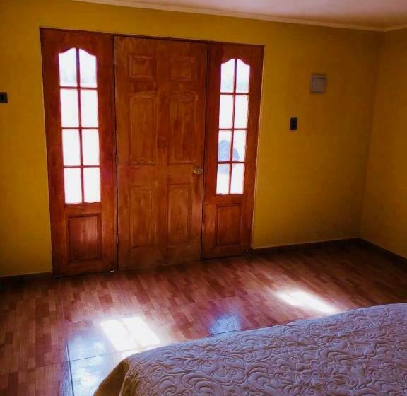 豪华房间, Hostal Apanantor 1