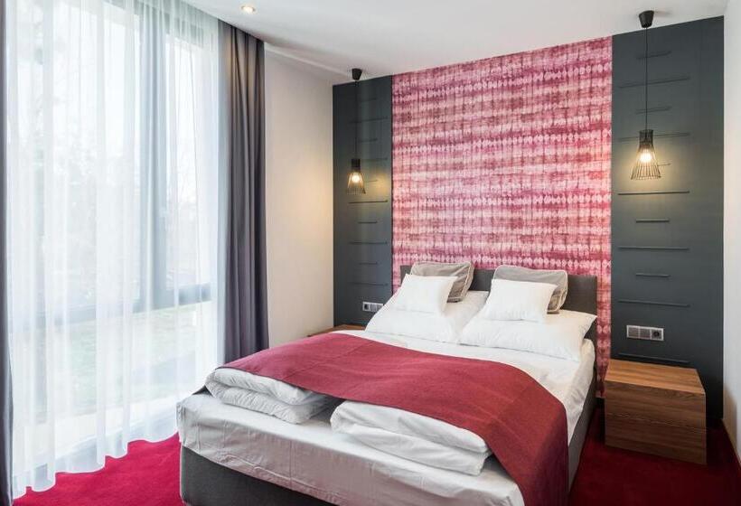 Apartamento 1 Dormitório, Várda Sport