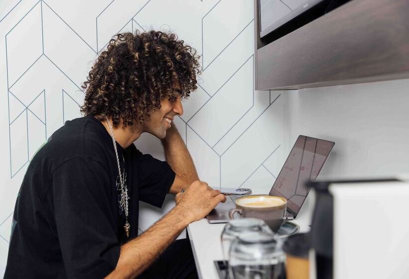 Номер Стандарт, Four Points Flex By Sheraton London Shoreditch East