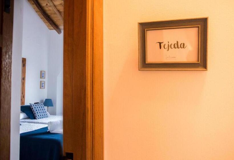 Номер Стандарт с Террасой, La Maroma Rooms & Views
