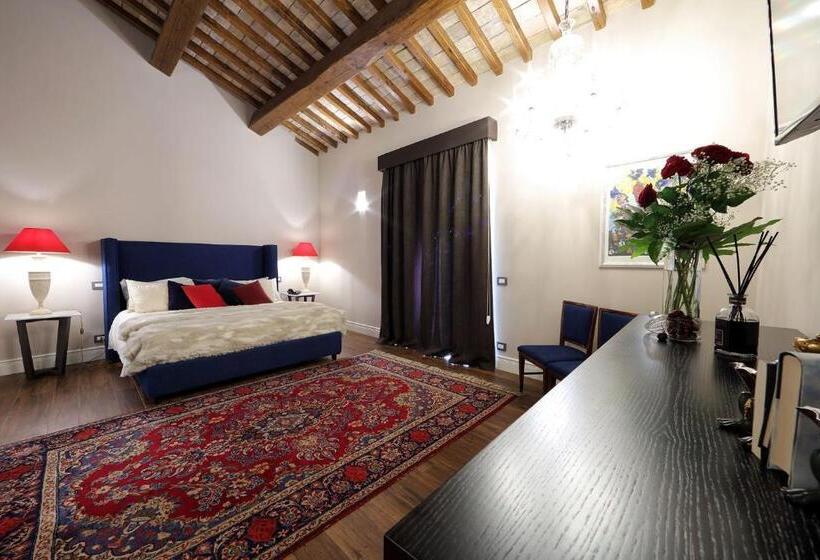 Номер Superior Кровать Кинг, Residenza Palazzo Fortuna   Boutique