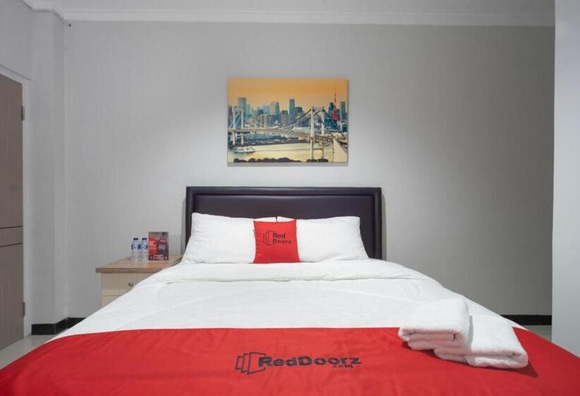 스탠다드 룸, Reddoorz Near Botani Square Mall