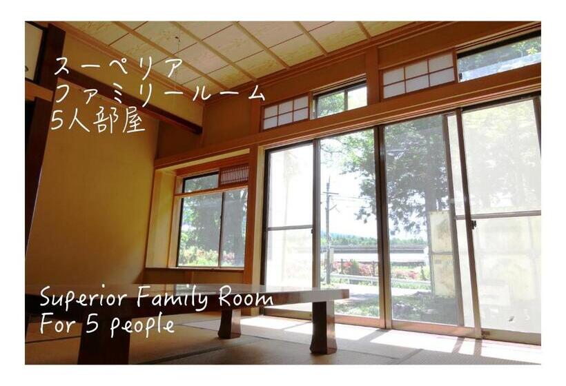 高级家庭房间, Fwa Guest House