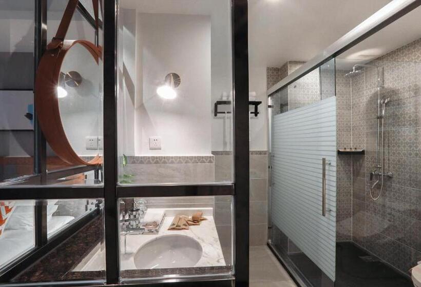 コンフォートルーム, Li River Resort Villa