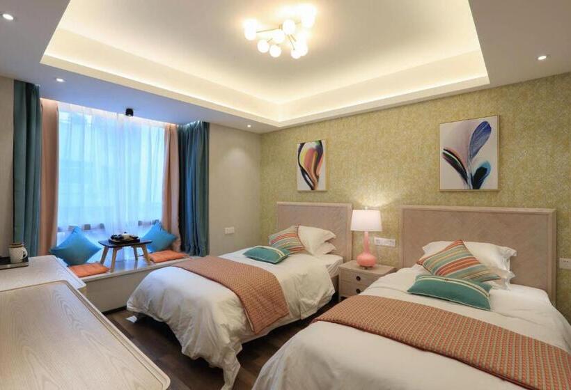 コンフォートルーム, Li River Resort Villa