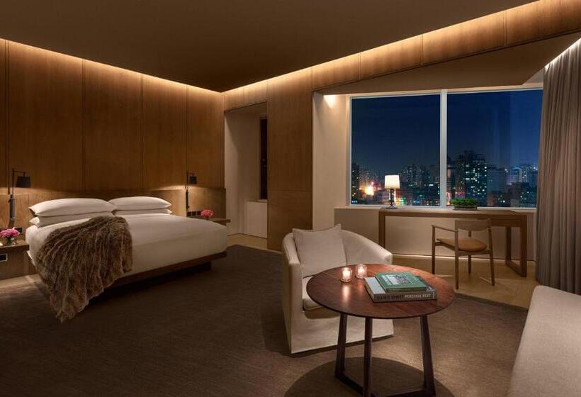 Premium Room City View, The Shanghai Edition
