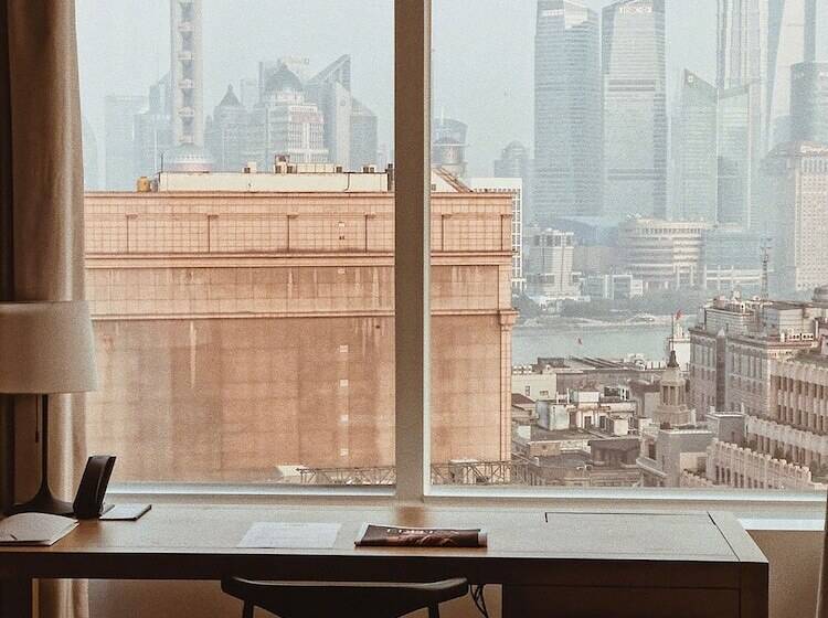 سوئیت با چشم‌انداز, The Shanghai Edition