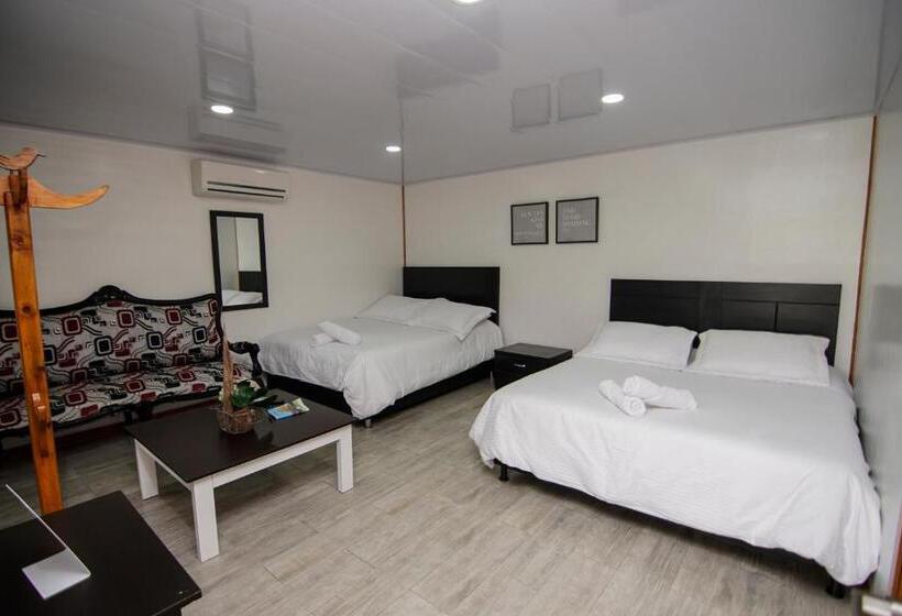 Четырехместный Номер Стандарт, Finca Hotel Yerbabuena