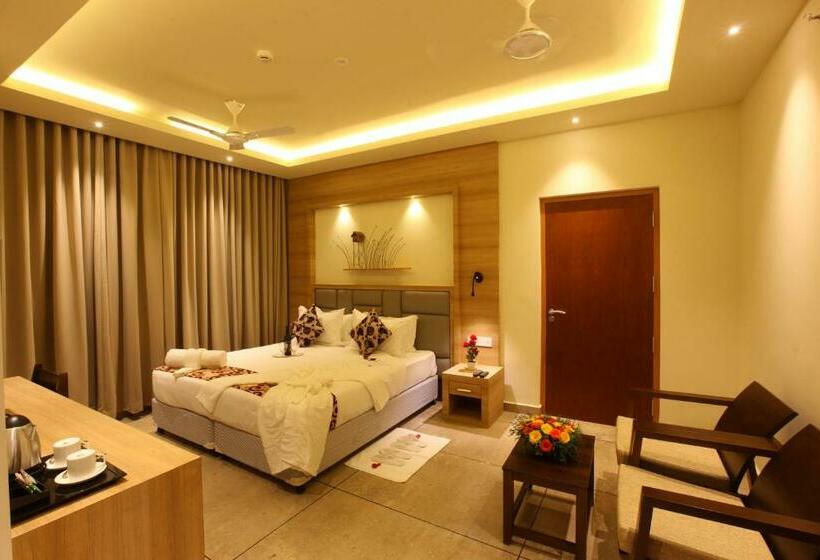 اتاق لوکس, Woodnote Thekkady