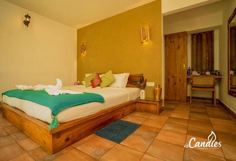 Номер Стандарт Вид на Бассейн, Le Candles Resort