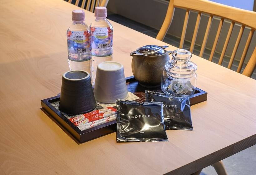Номер Стандарт, Wood Takayama