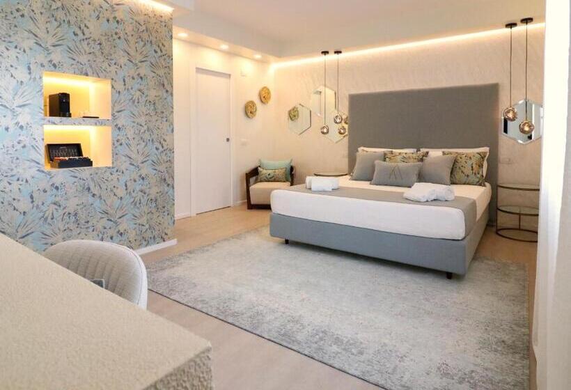 Люкс, Double A Luxury Room