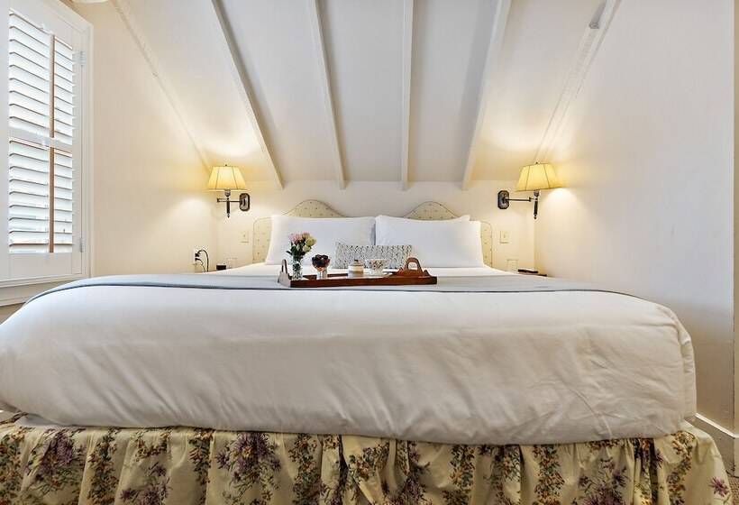 Номер Deluxe, Mccully House Inn