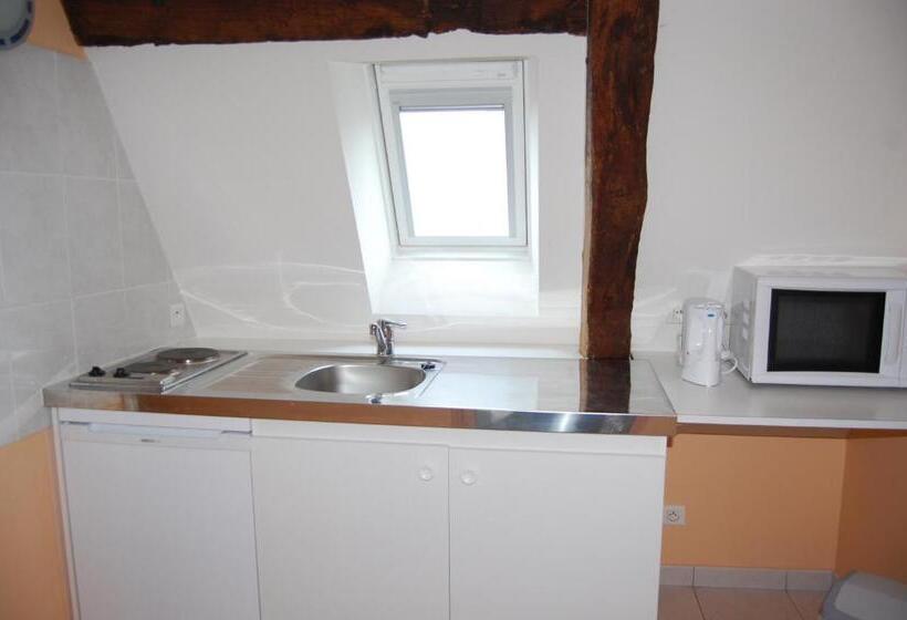 Студия Deluxe, Appart'hôtel La Suze Sur Sarthe