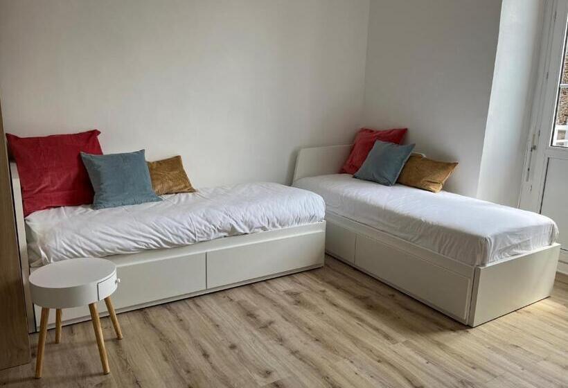 Семейное Студио, Appart'hôtel La Suze Sur Sarthe