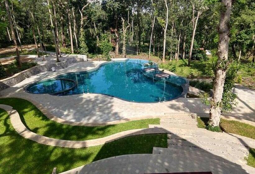 Стандартный Номер Кровать Кинг, The Birchwood Retreat, Madikeri