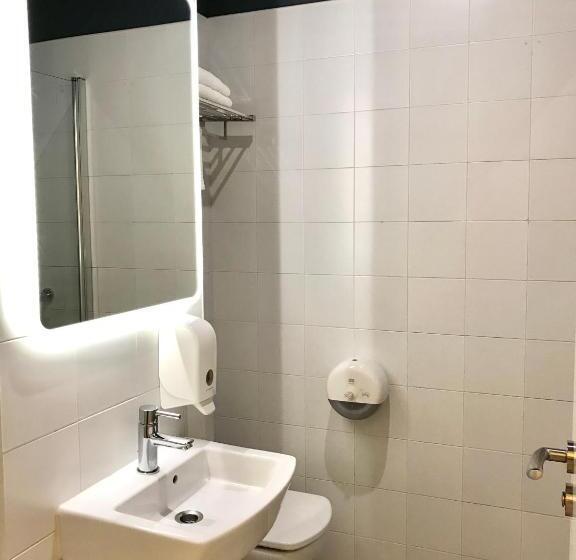 Номер Стандарт, Albergue O Burgo