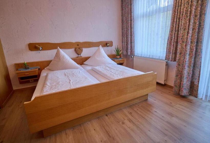 Номер Стандарт с Балконом, Gasthof Oberwirt