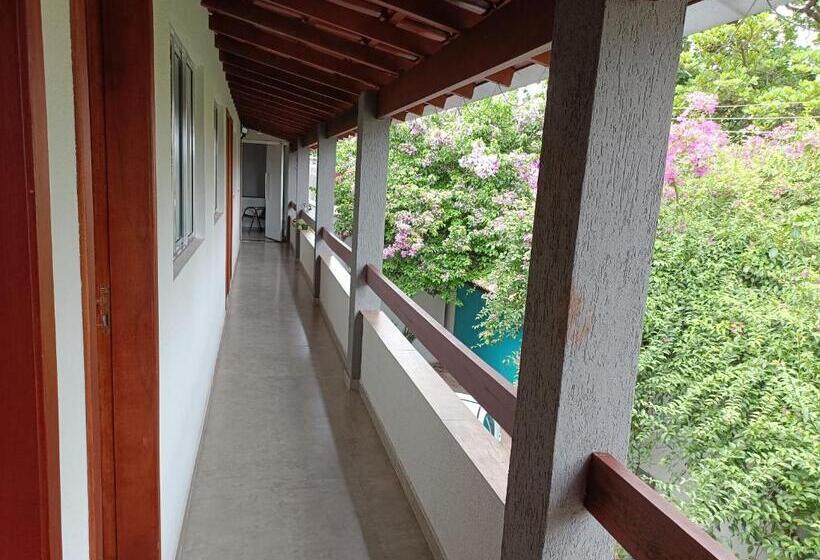 Номер Стандарт, Alpha Hospedaria & Hostel
