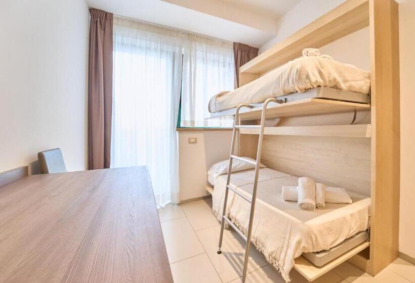 ４ベッドルームクラシックタイプ, Firmafede Guest House