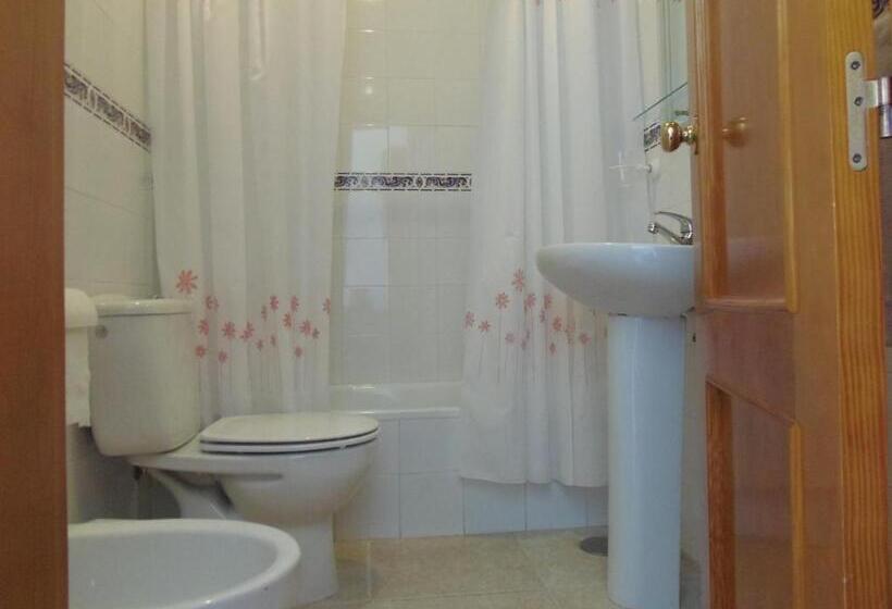 Номер Стандарт, Hostal La Parada