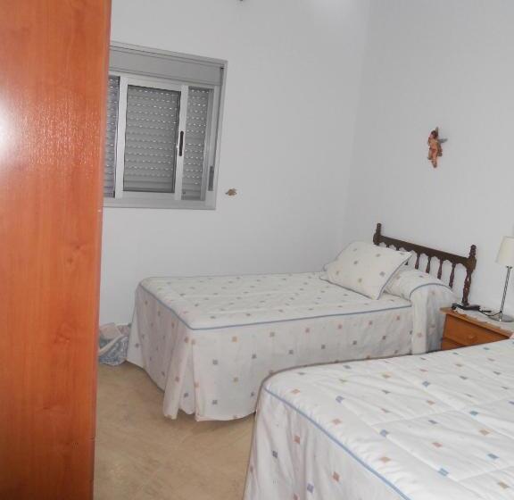 Семейный Номер, Hostal La Parada