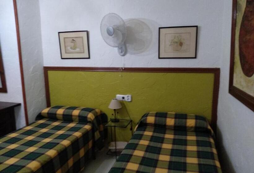 标准间内部标间, Hostal Manolo
