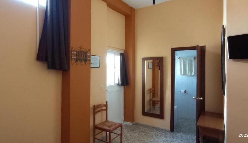 带观景的标准间, Hostal Manolo
