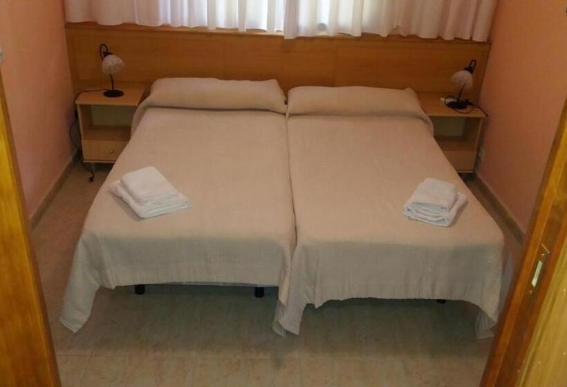 Номер Стандарт, Hostal Jose Luis