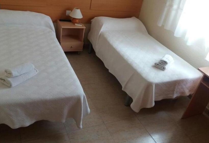Номер Стандарт Совместная Ванная, Hostal Jose Luis