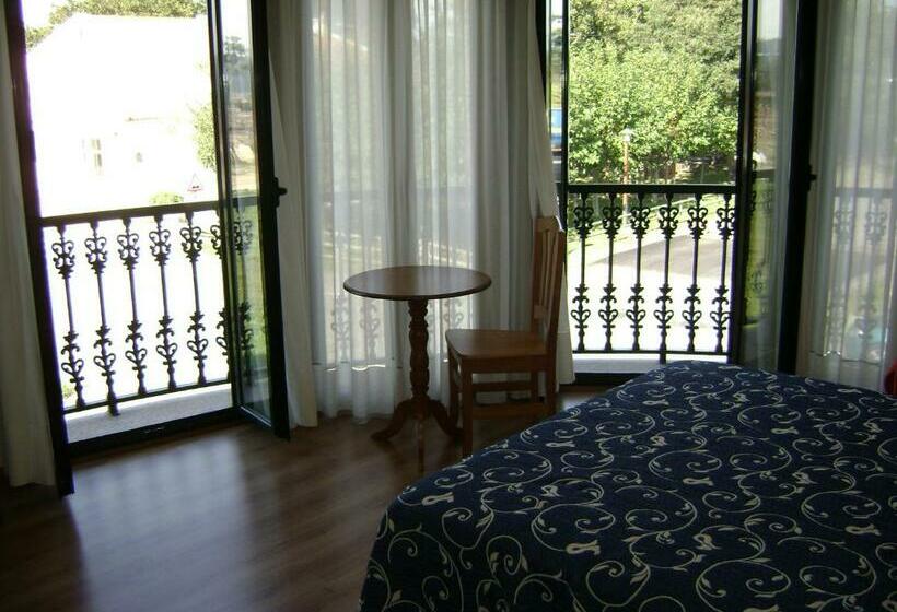 Номер Deluxe с Балконом, Hostal Santa Baia