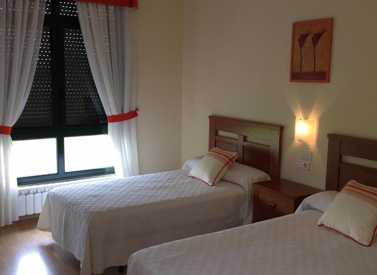 Люкс, Hostal Santa Baia