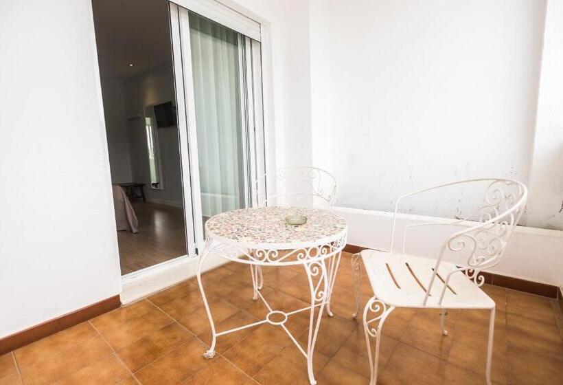 اتاق استاندارد با تراس, Hostal Las Cumbres