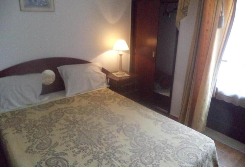 Номер Стандарт, Casa Romão
