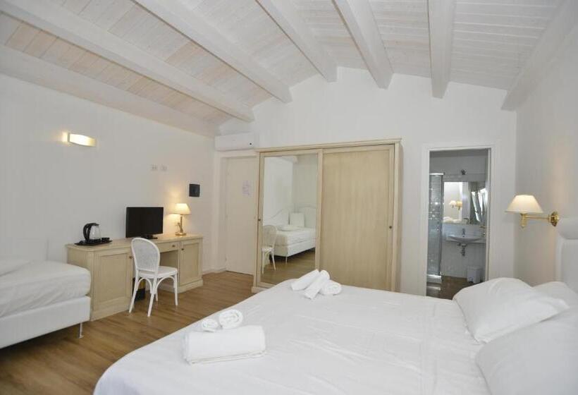 庭の見えるスタンダードトリプルルーム, Arenosu Comfort Country Resort