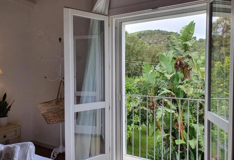 Трехместный Номер Стандарт Вид на Сад, Arenosu Comfort Country Resort